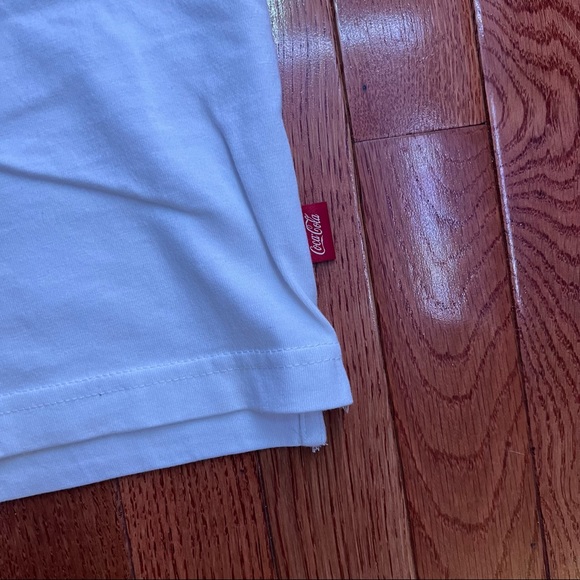 Kith coca cola vintage look tshirt - Picture 5 of 6
